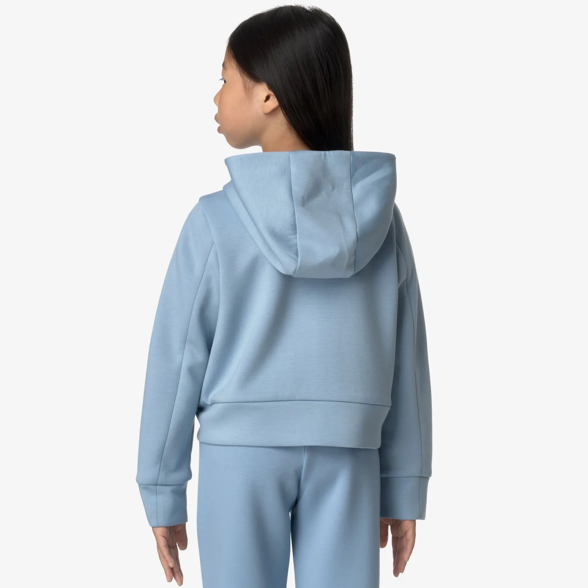 P. DIVINE LIGHT SPACER